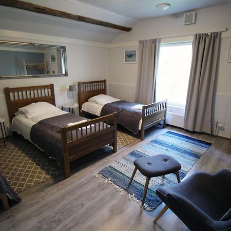 罗瓦涅米 Lauri Historical Log House Manor酒店 外观 照片